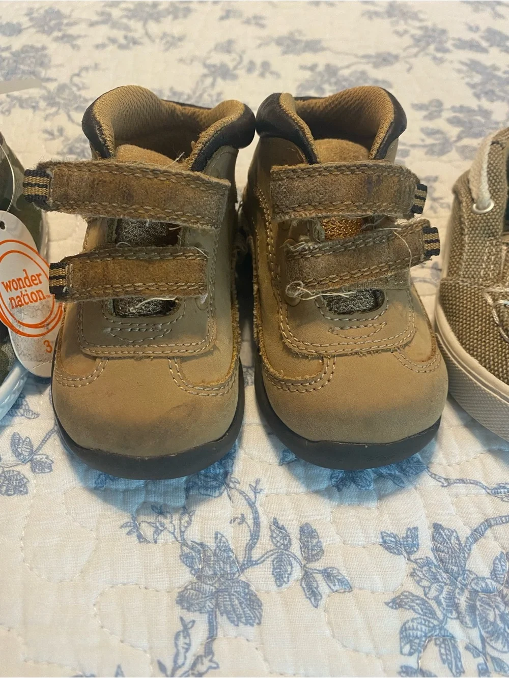 Baby Boy/Toddler Shoe Bundle Size 2/3 Hey Dude, Wonder Nation, Oshkosh